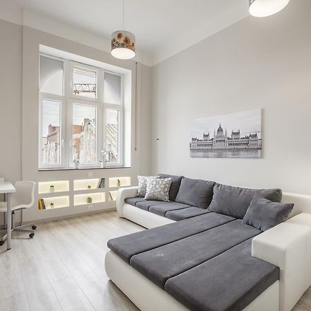 Kings Cross Apartment Budapest Esterno foto