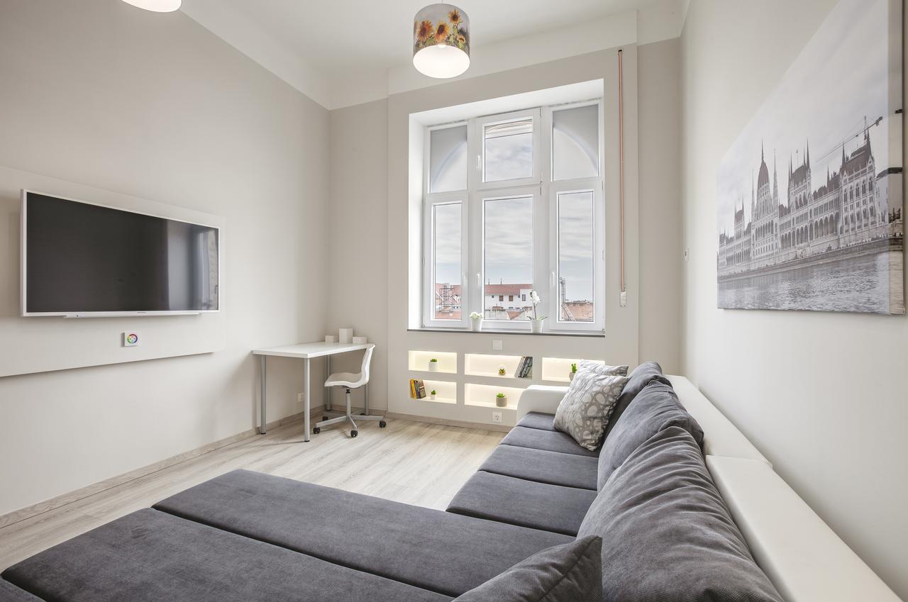 Kings Cross Apartment Budapest Esterno foto